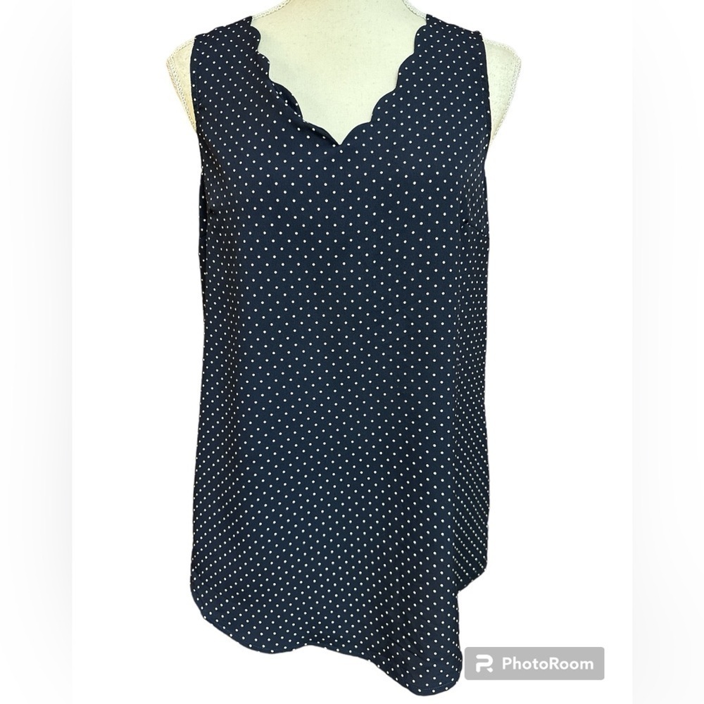 Skies are Blue Maternity Mixed Media Scalloped Neck Navy PolkaDot Top NWT XS